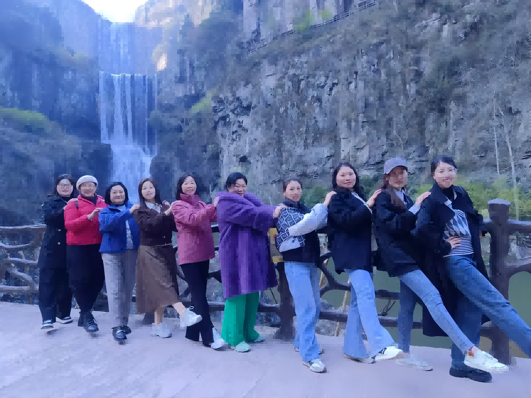春风如你 熠熠芳华丨温州市河南商会妇女节与最美“WOMEN”相约文成